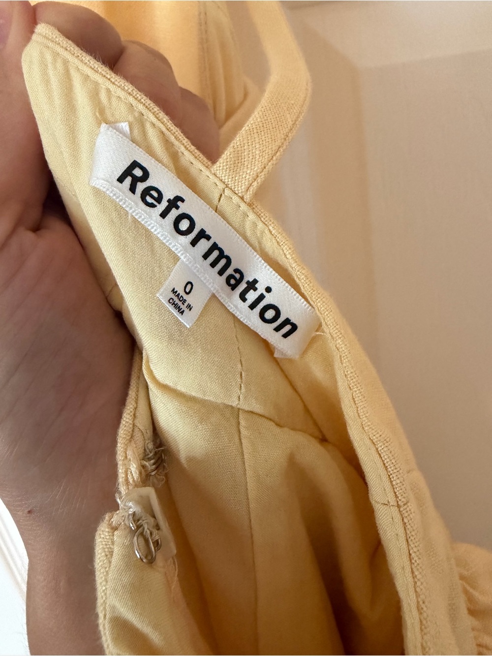 Reformation Percy Linen Dress (Parmesan - yellow) - Picture 7 of 8